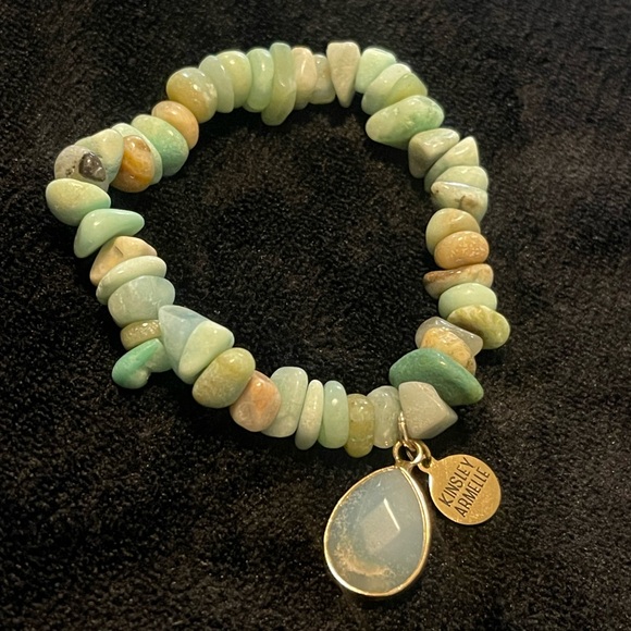 Green stone Bracelet - Picture 1 of 1